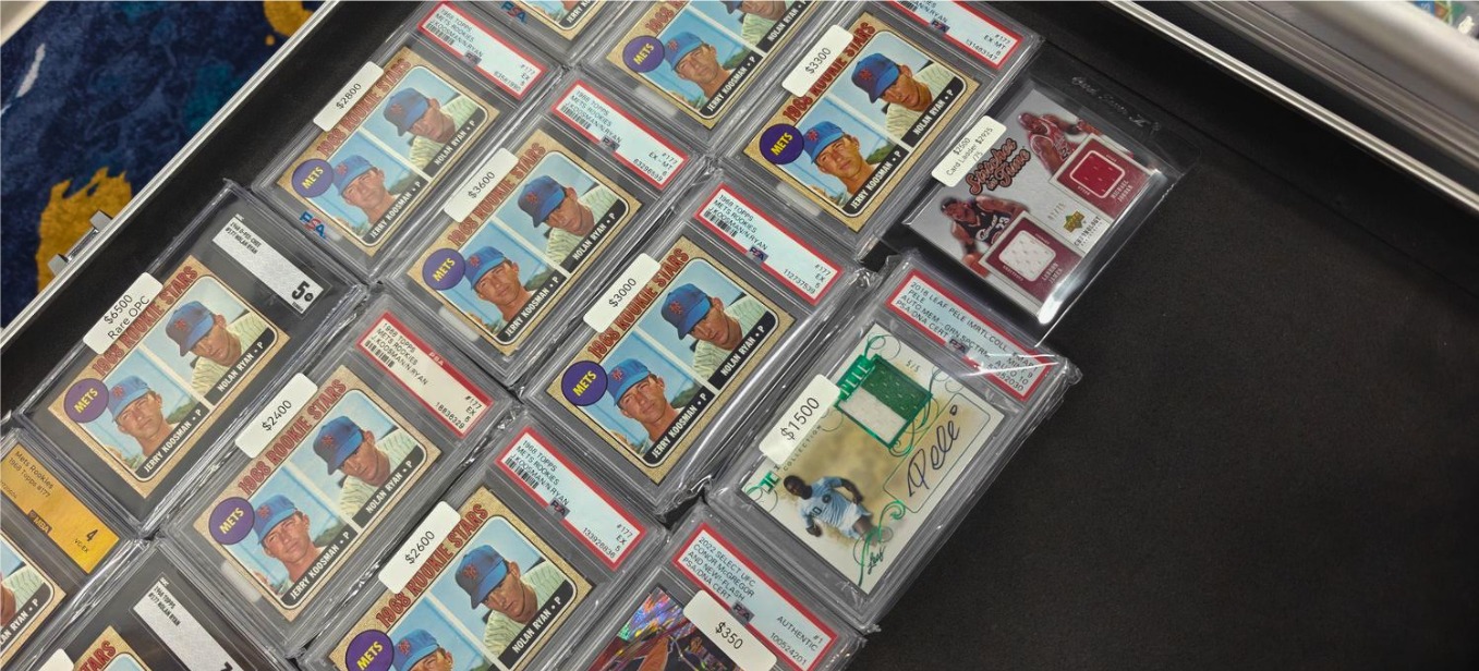 A run of graded 1968 Topps Mets Rookie Stars cards with price tags